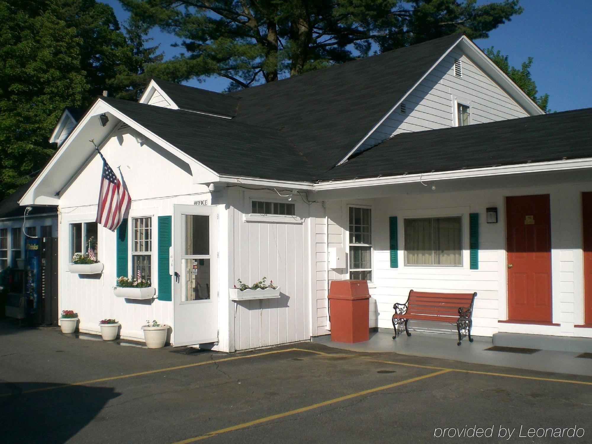 Pilgrim & Motel 2*